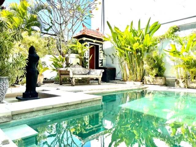 Long term villa rental in seminyak center