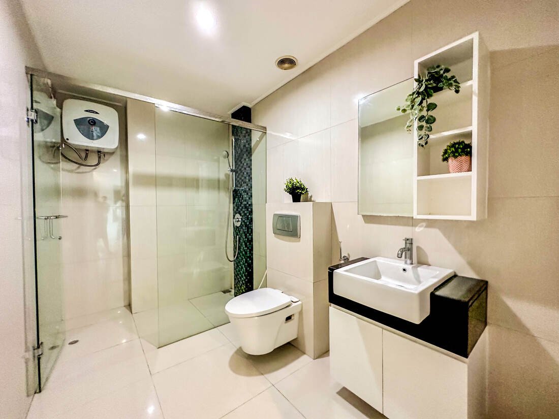 Bathroom 1 cw via 3107