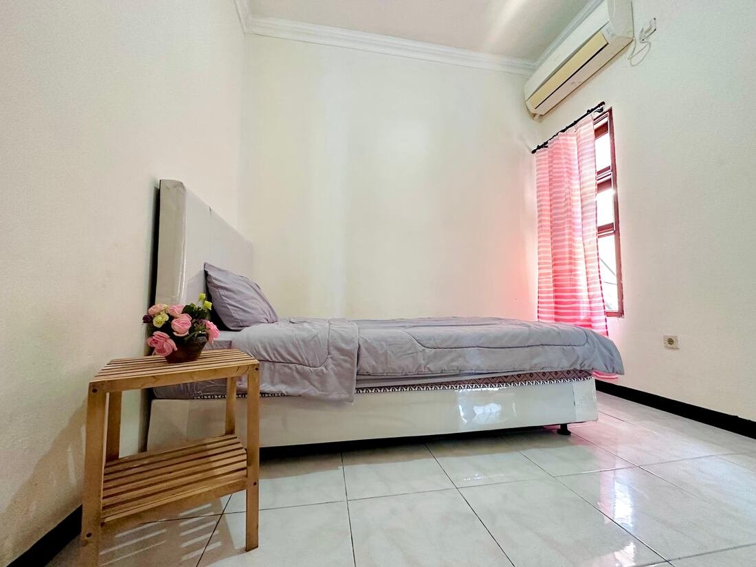 Bedroom 3 rayan regency 3br i number 11